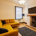 Host & Stay - Darcey House