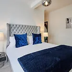 Host & Stay - Darcey House