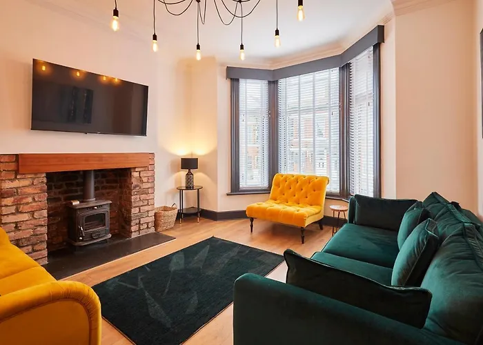 Host & Stay - Darcey House